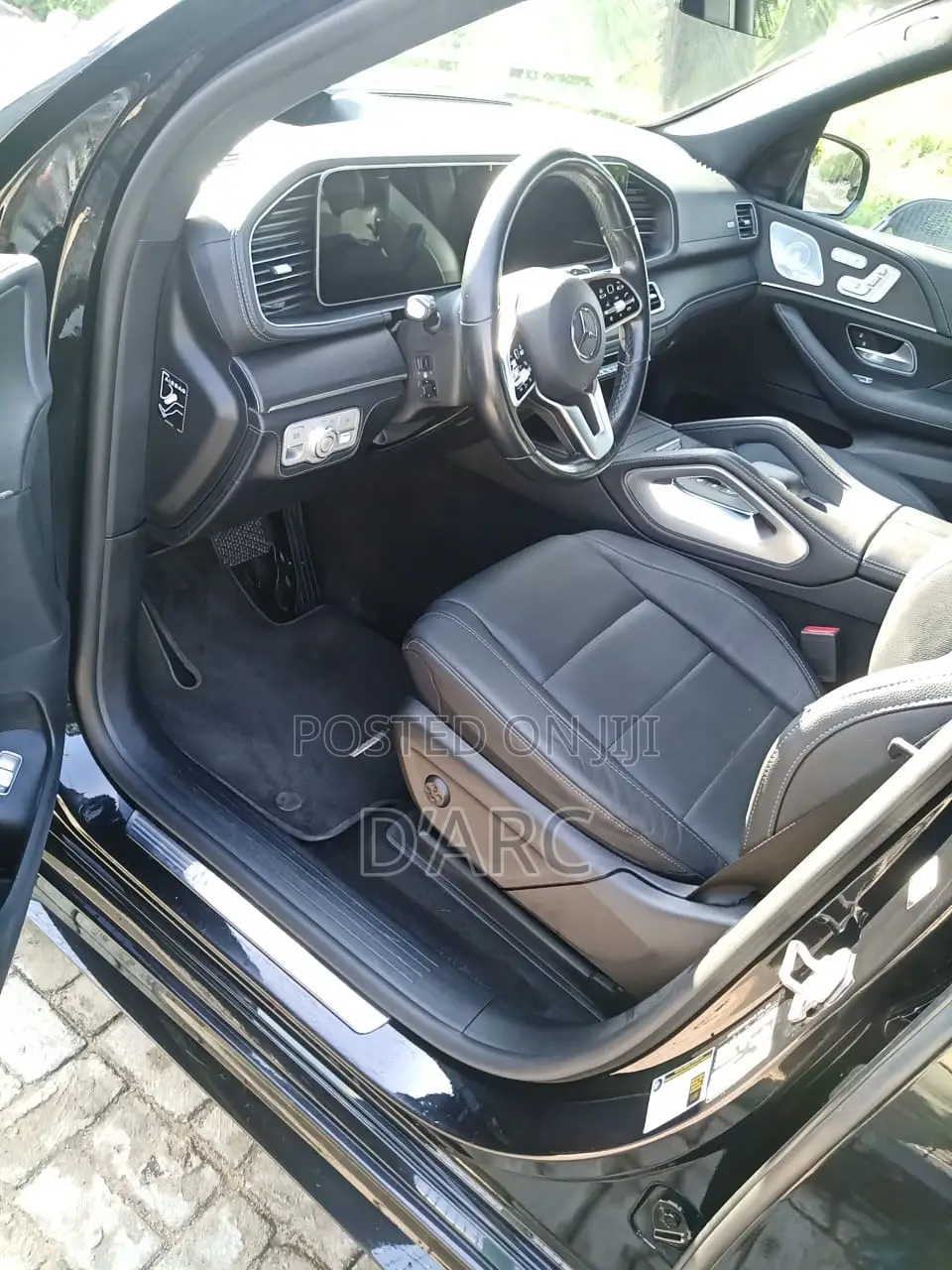 Mercedes-Benz GLE-Class 2021 Blue