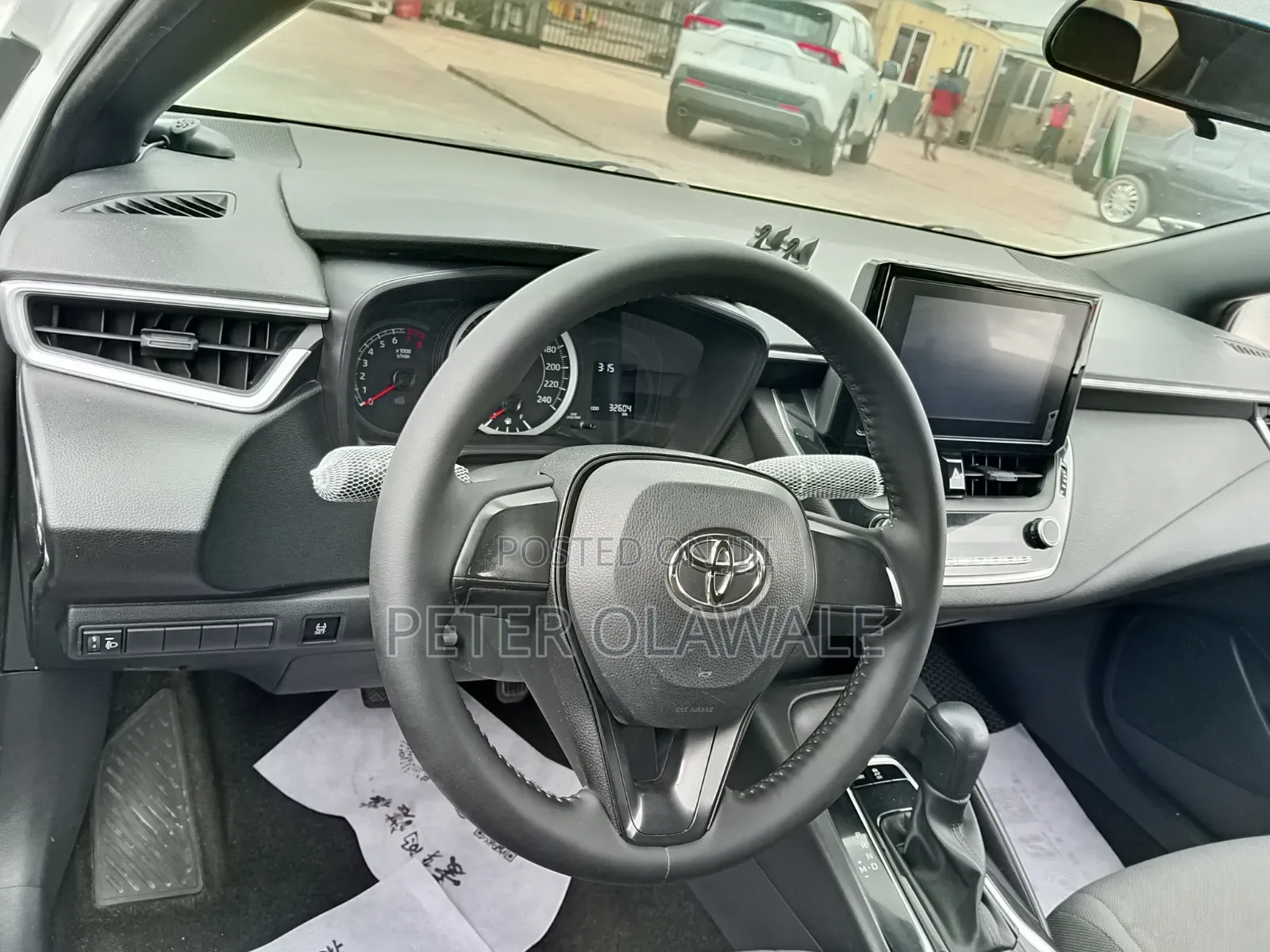 Toyota Corolla 2022 White
