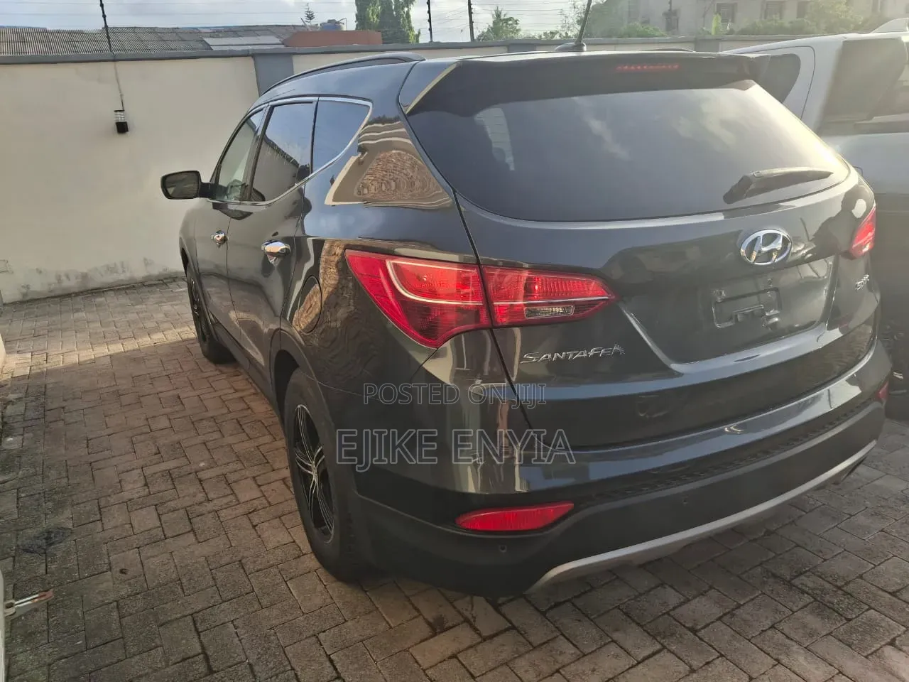 Hyundai Santa Fe 2013 Gray