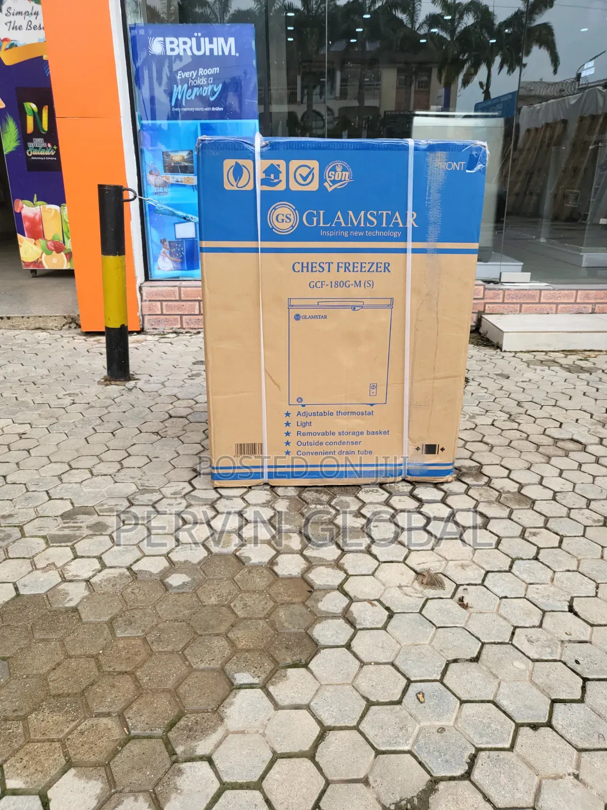 Glamstar Freezer GCF180G-M 150L With Glass Door