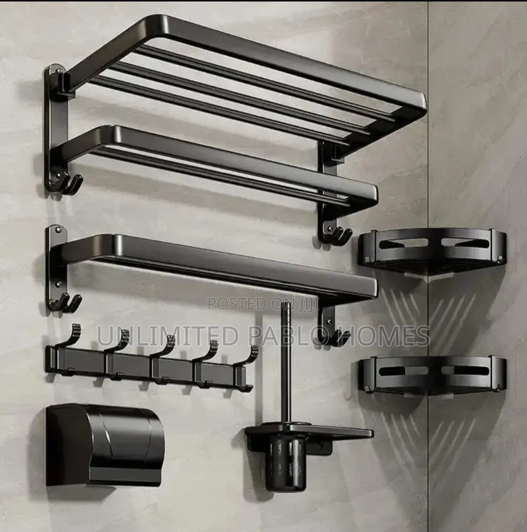 High-Grade Foldable Bathroom Towel Rack With Shelf and Hooks /90cm