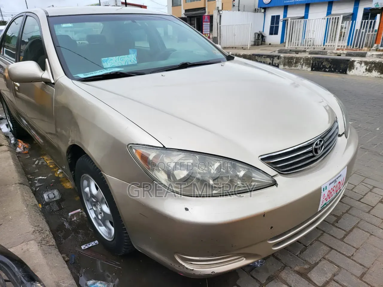 Toyota Camry 2006 Gold
