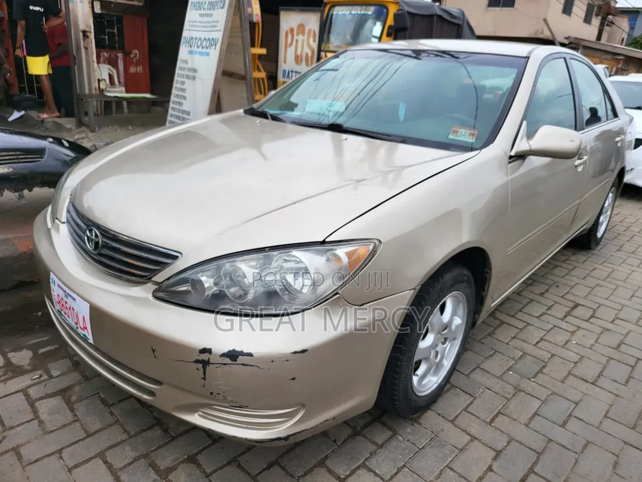 Toyota Camry 2006 Gold