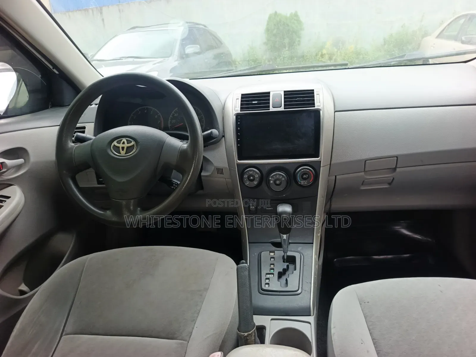 Toyota Corolla 2009 White