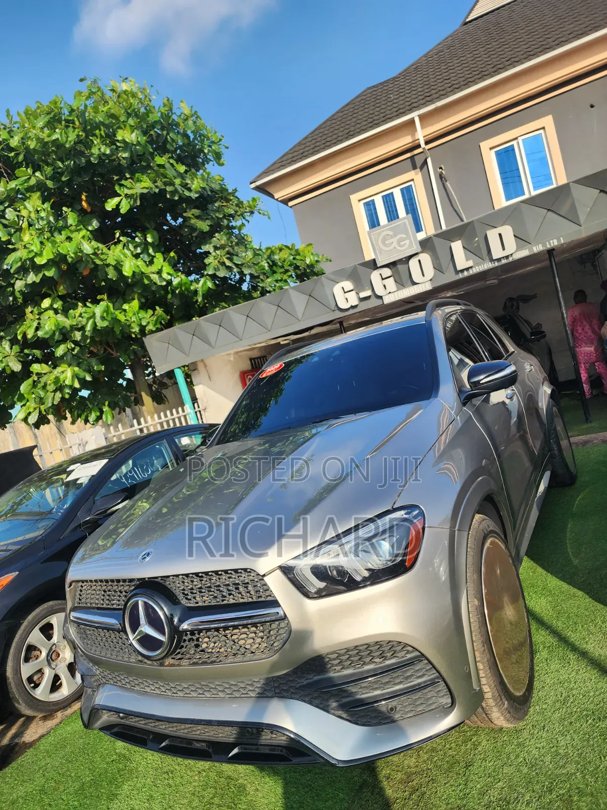 Mercedes-Benz GLE-Class 2019 Gold