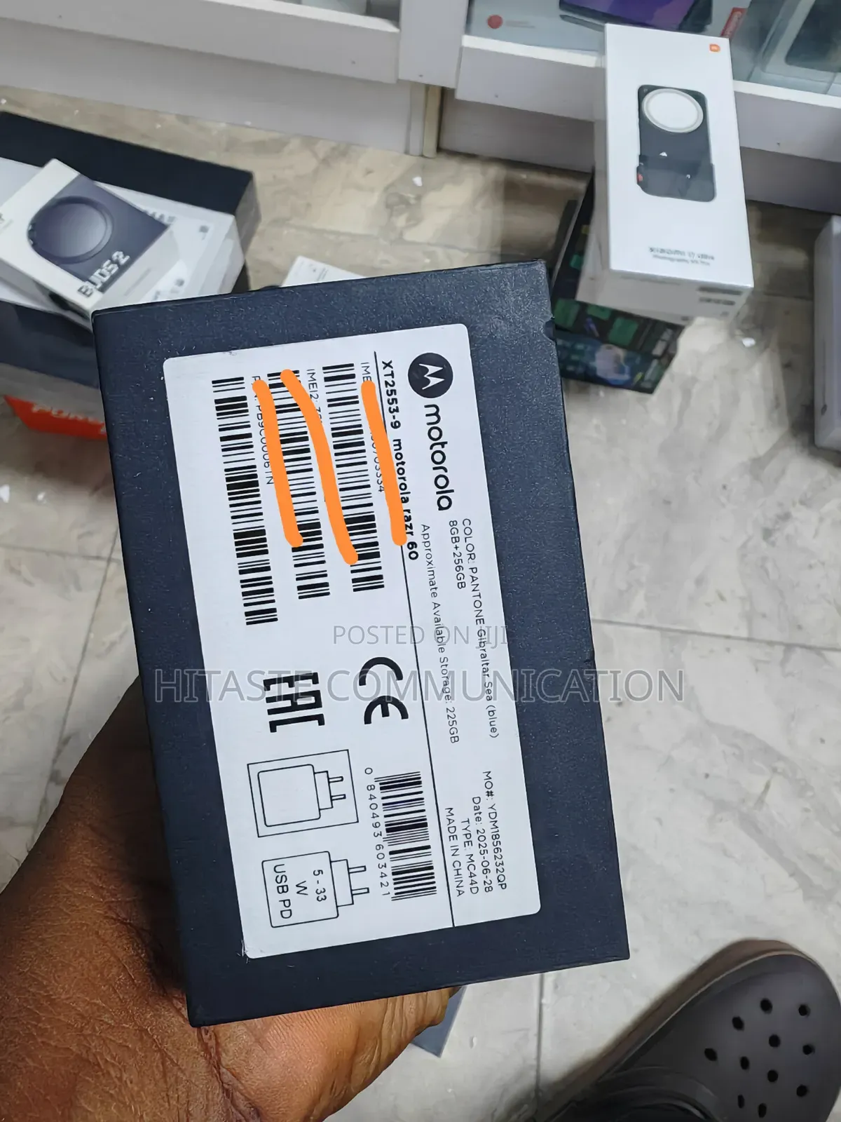 New Motorola Razr 60 256 GB Blue