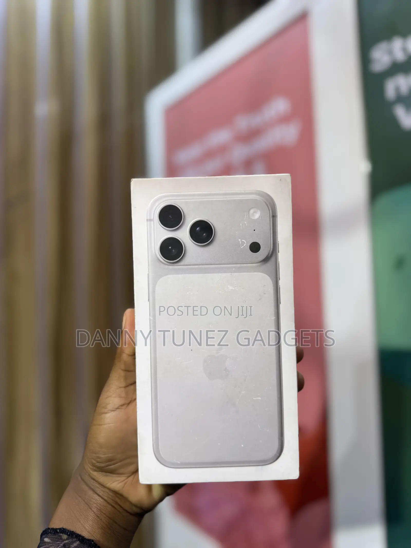 New Apple iPhone 17 Pro Max 256 GB Silver