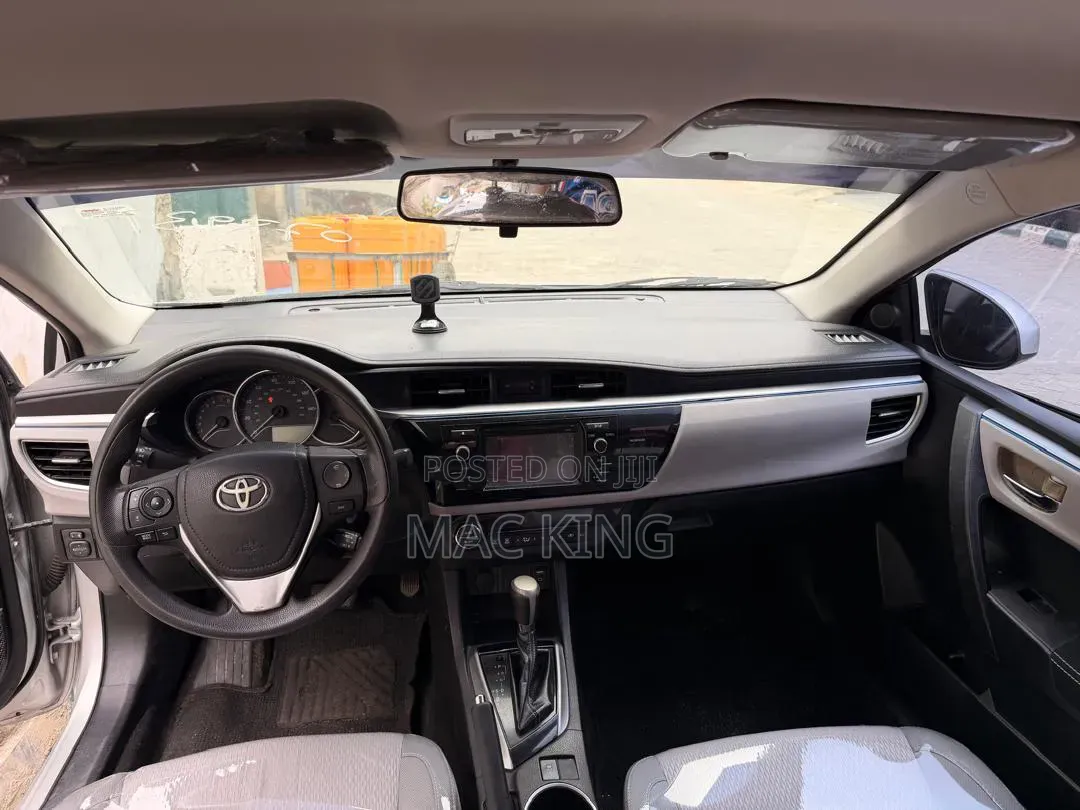 Toyota Corolla 2014 Silver