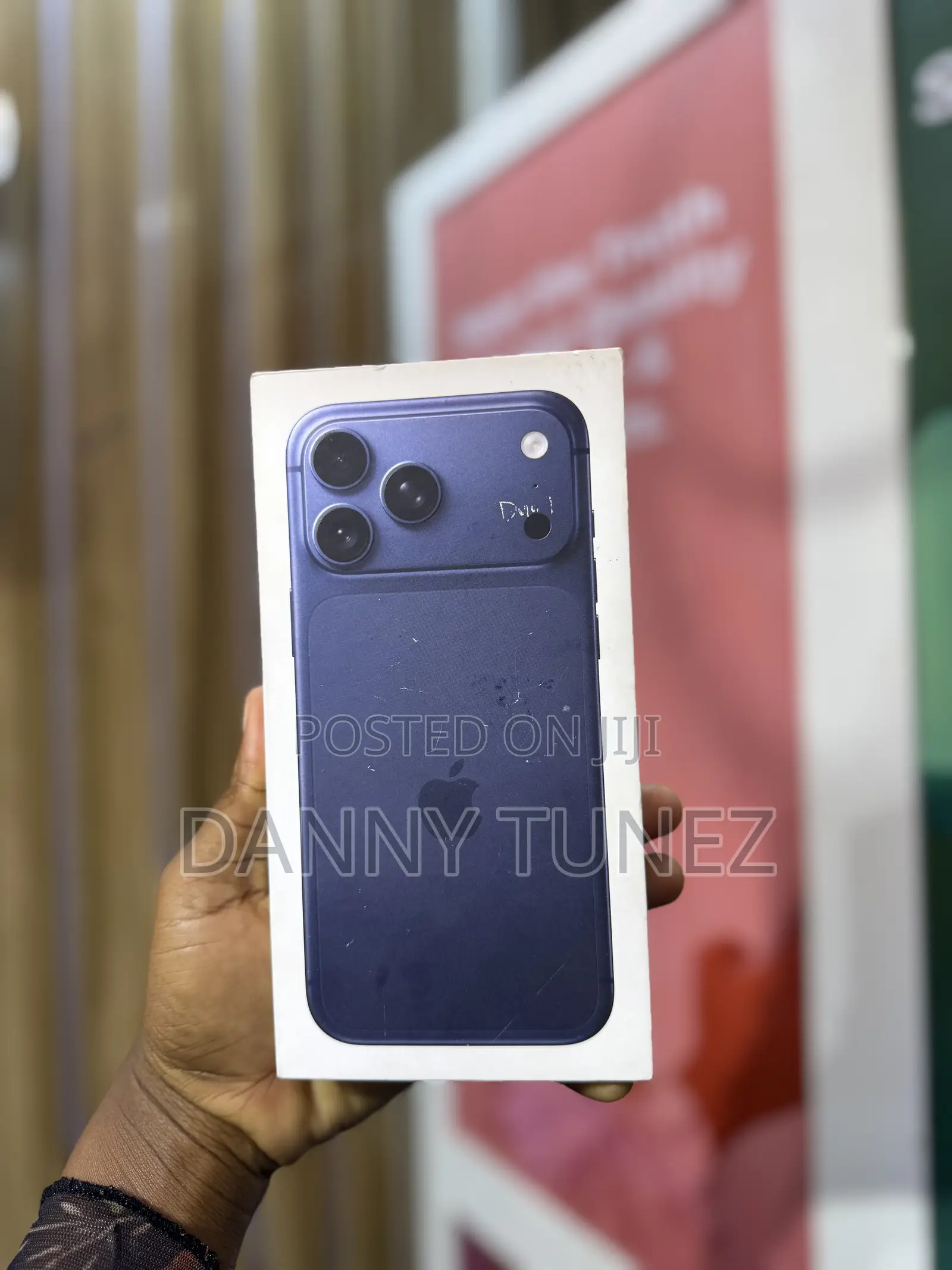 New Apple iPhone 17 Pro Max 256 GB Blue
