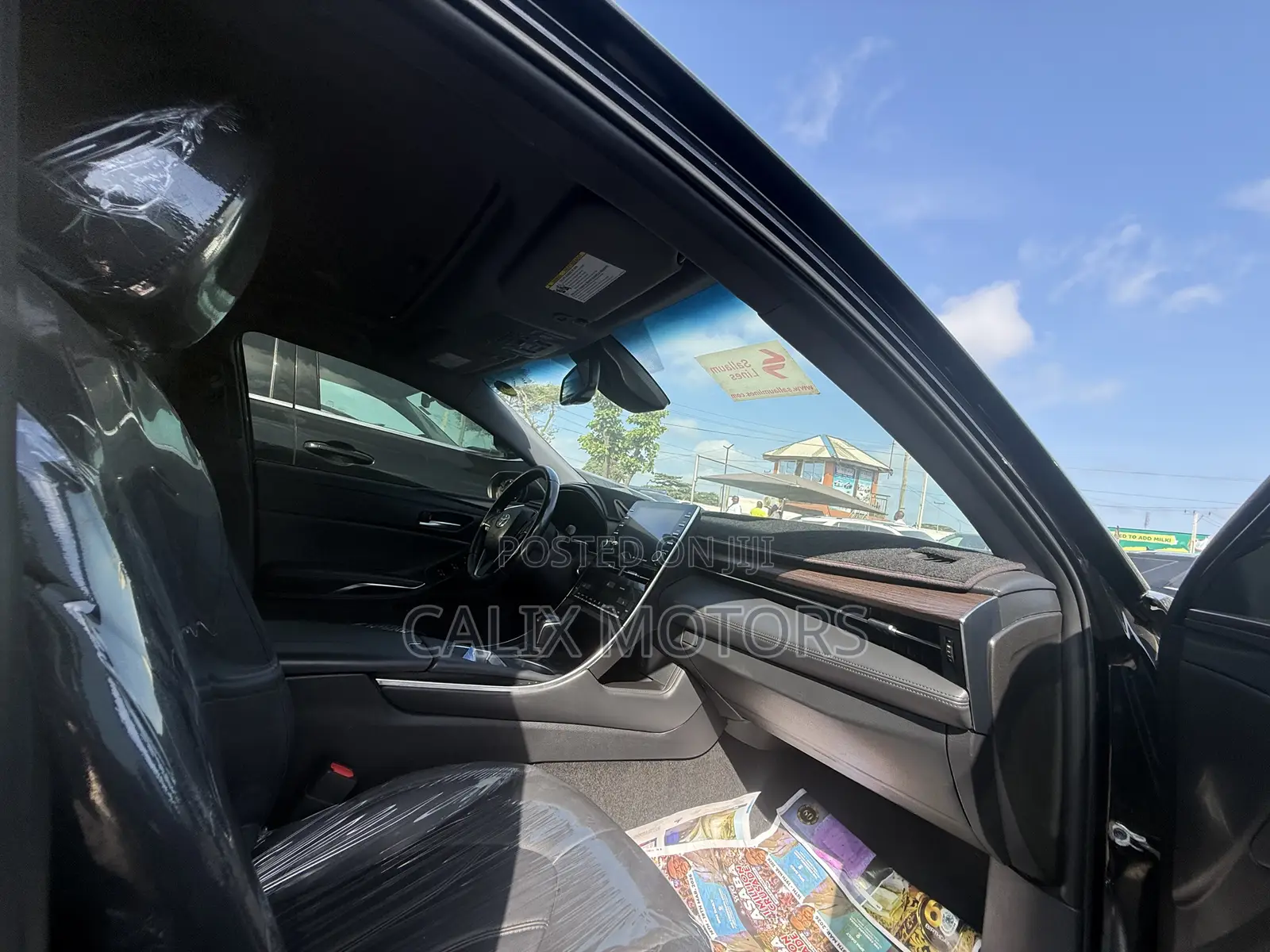 Toyota Avalon 2020 Black