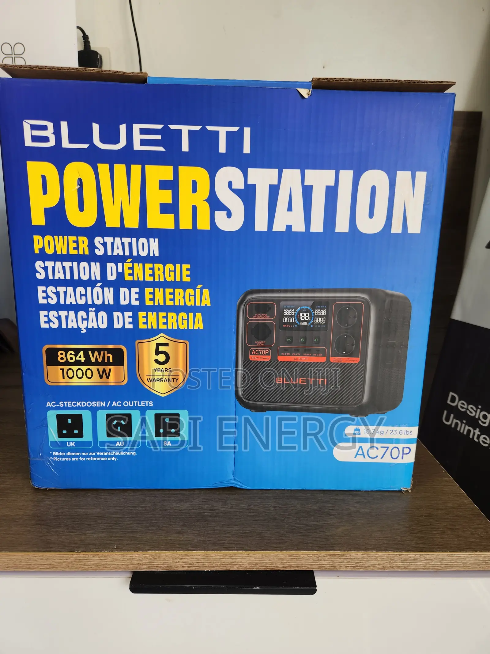Bluetti Ac70P 1000w/864Wh Portable Power Station