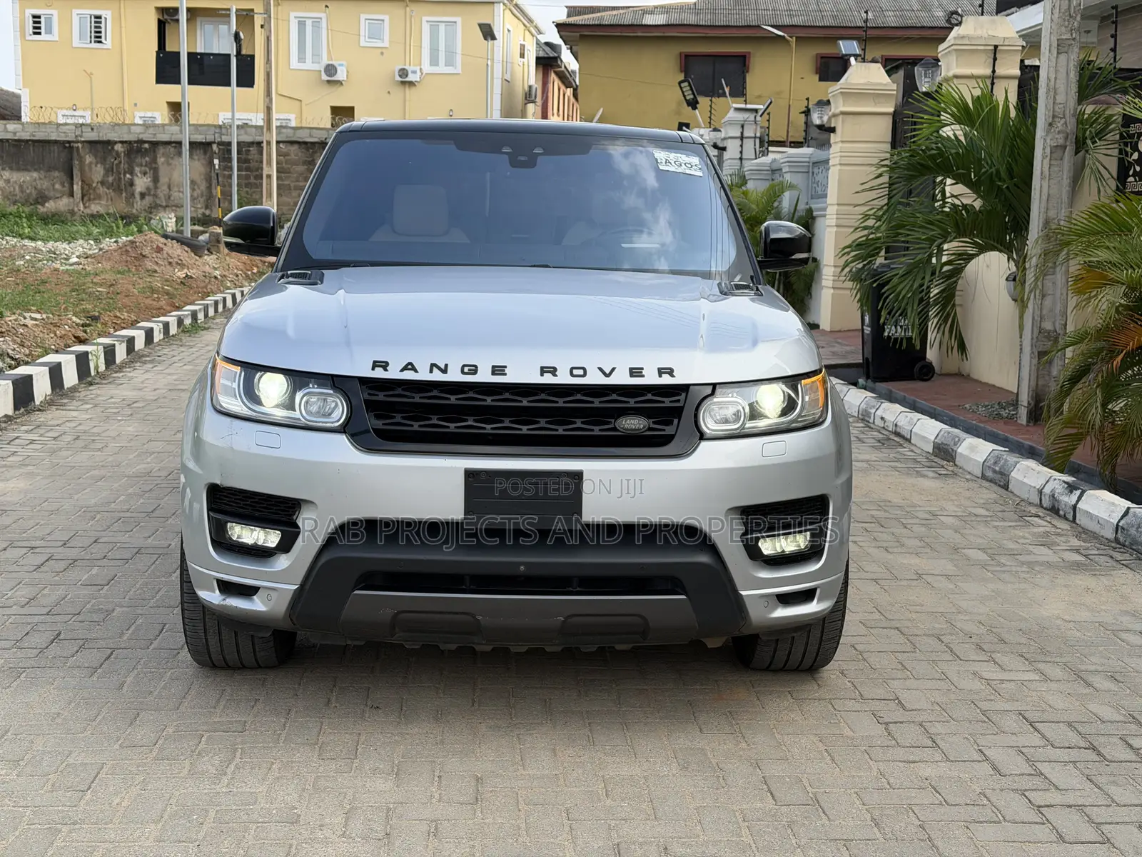 Land Rover Range Rover Sport Autobiography 4x4 (5.0L 8cyl 8A) 2017