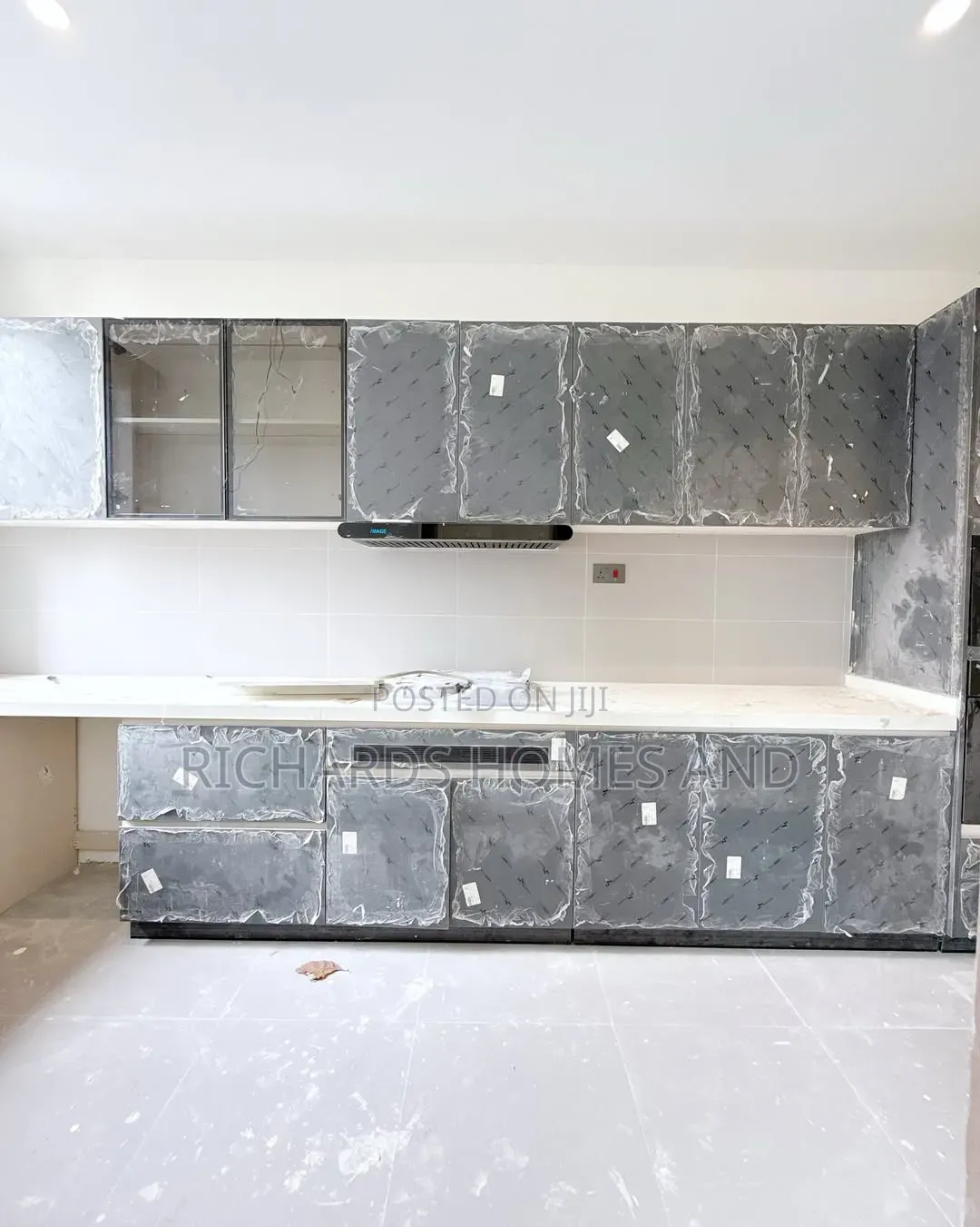 2bdrm Apartment in Lekki Phase 1 for sale