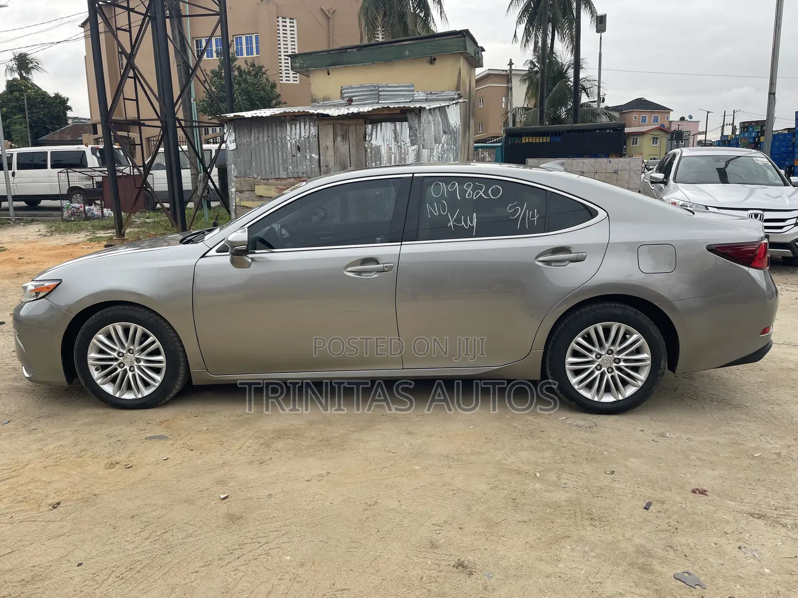 Lexus ES 350 FWD 2016 Gray