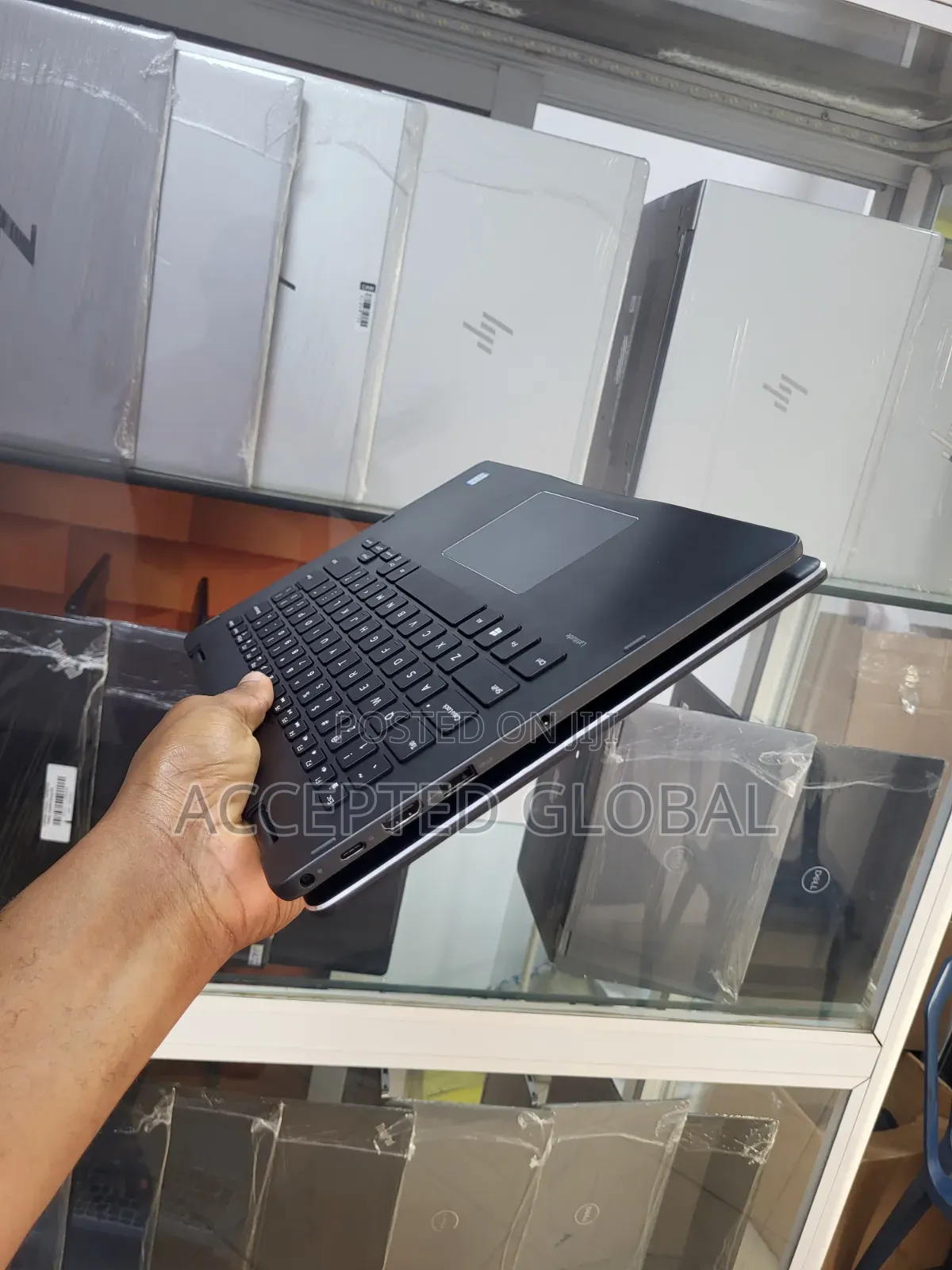 Laptop Dell Latitude 13 3379 8GB Intel Core i5 SSD 256GB