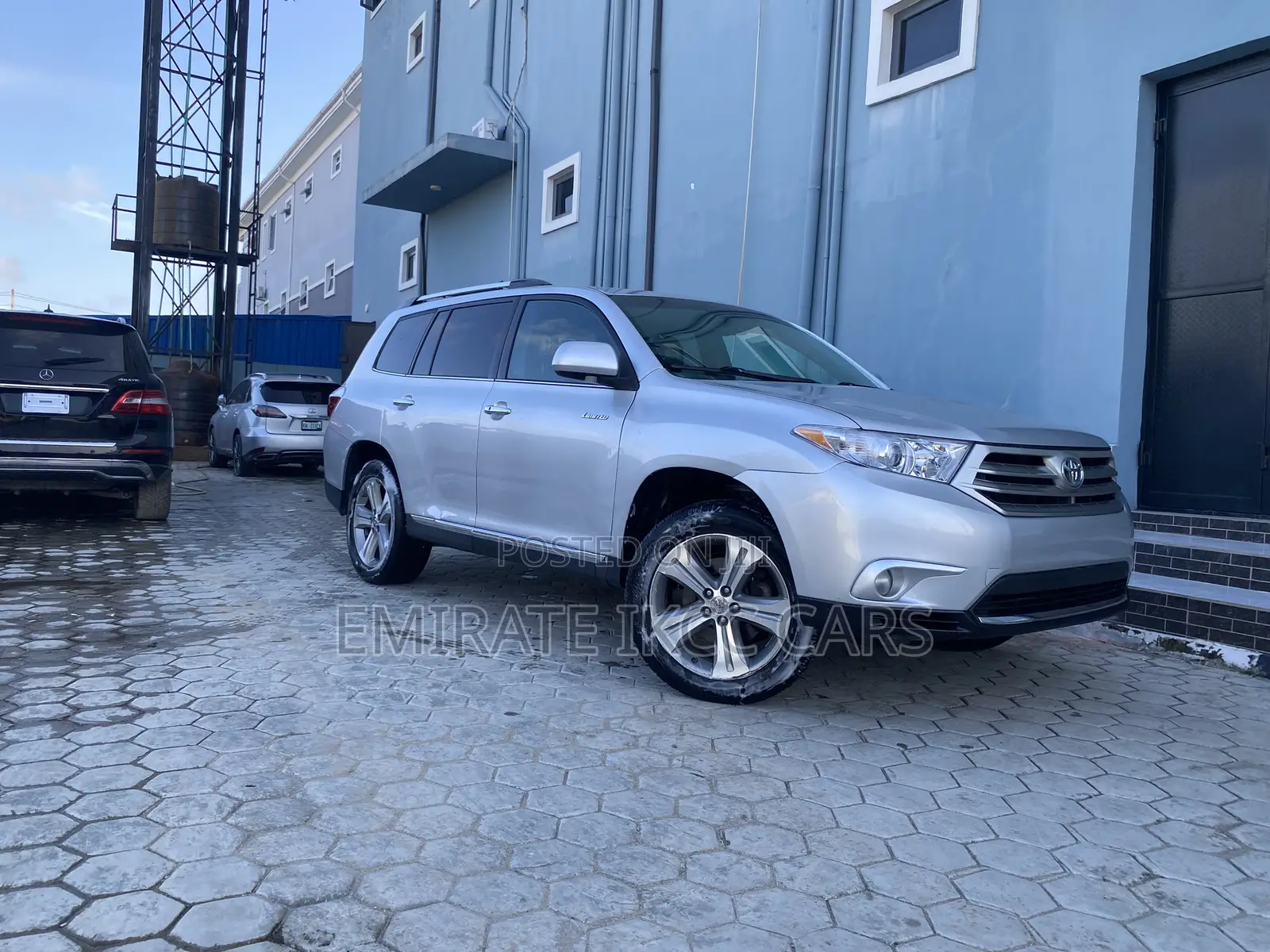 Toyota Highlander Limited 3.5L 2WD 2013 Silver