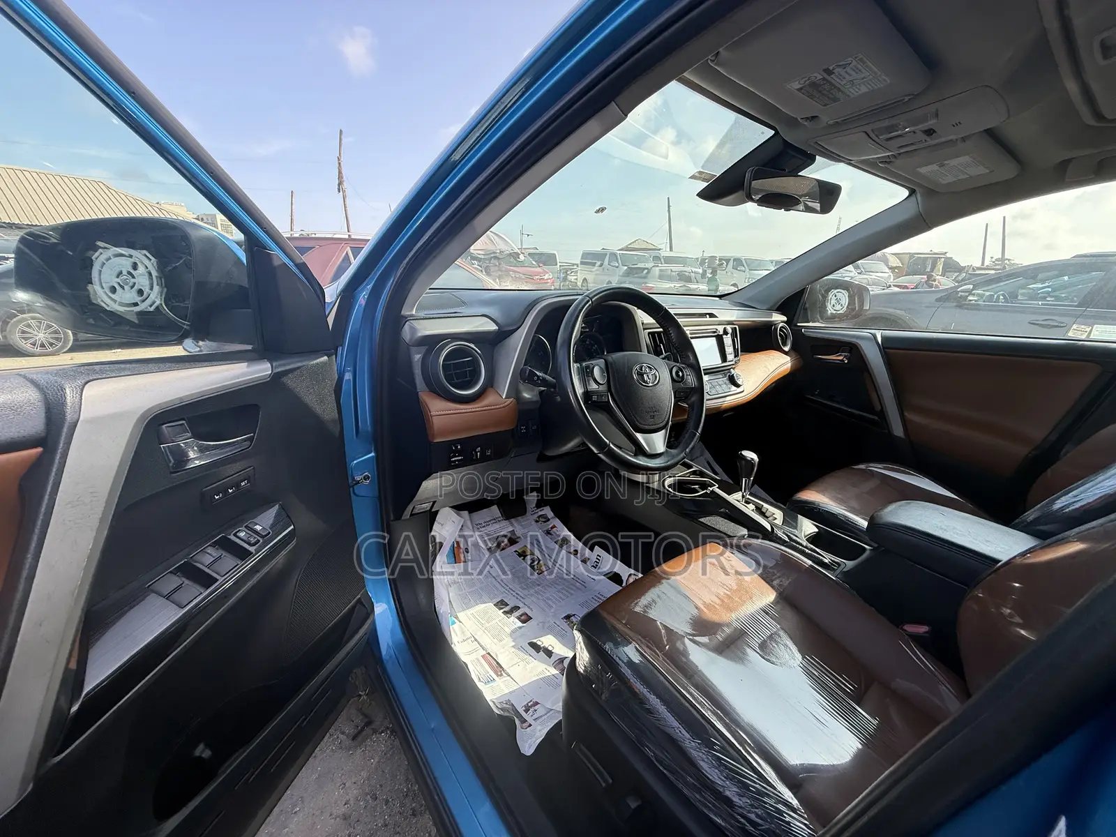 Toyota RAV4 2016 Blue
