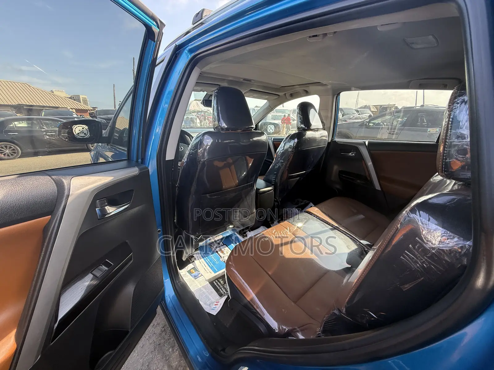 Toyota RAV4 2016 Blue