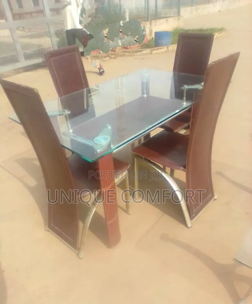 4 Seaters Glass Top Dining Set