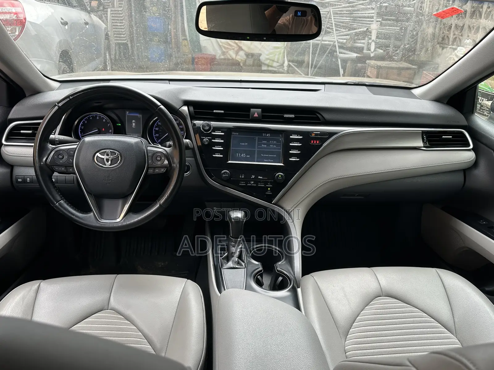 Toyota Camry SE FWD (2.5L 4cyl 8AM) 2018 Blue