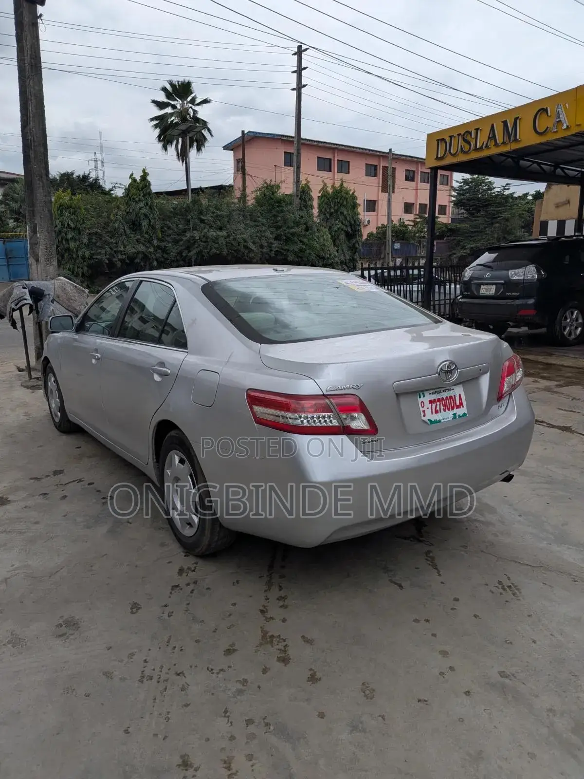 Toyota Camry 2010 Silver