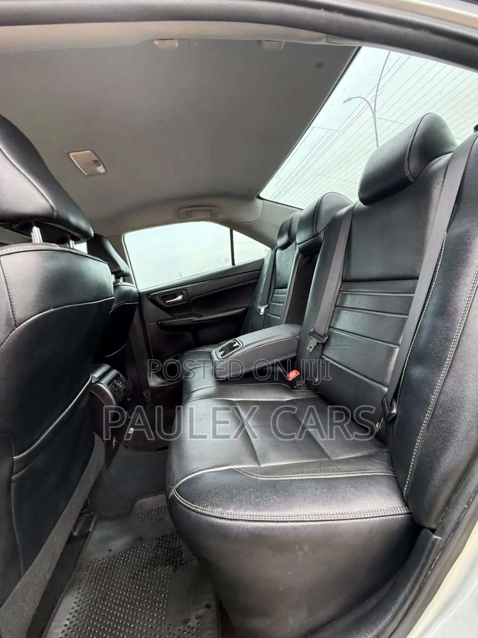 Toyota Camry XLE 4dr Sedan (2.5L 4cyl 6A) 2016 Silver