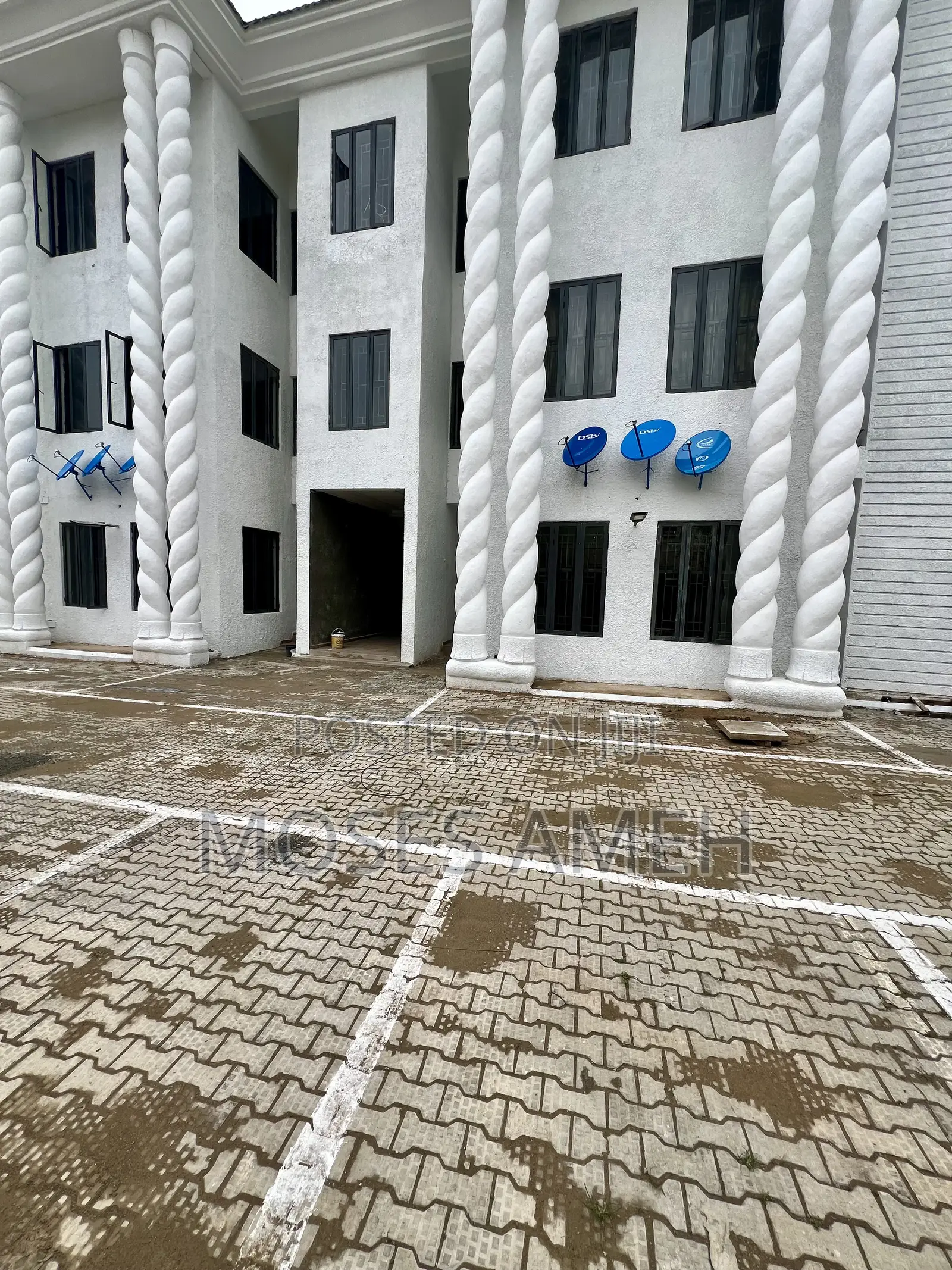 3bdrm Block of Flats in Mabushi for rent