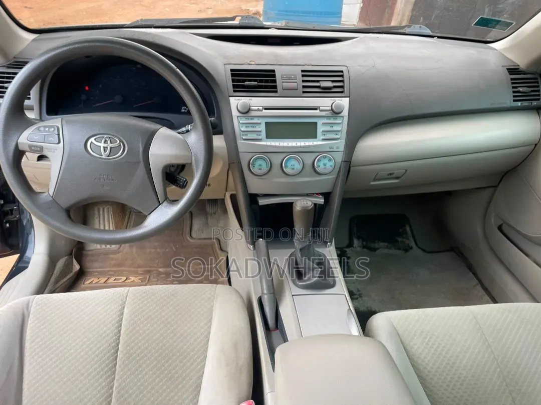 Toyota Camry 2.4 CE 2008 Black