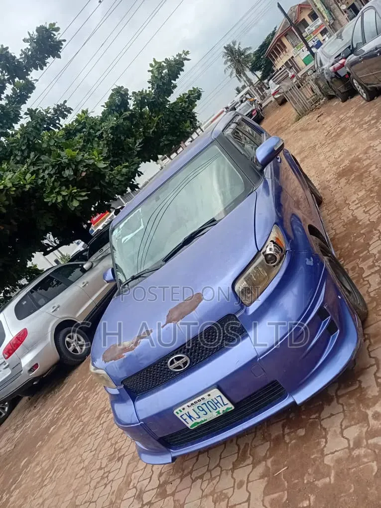 Scion xD 2011 Blue