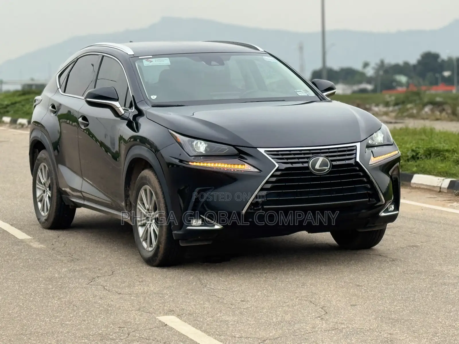 Lexus NX 300 AWD 2020 Black