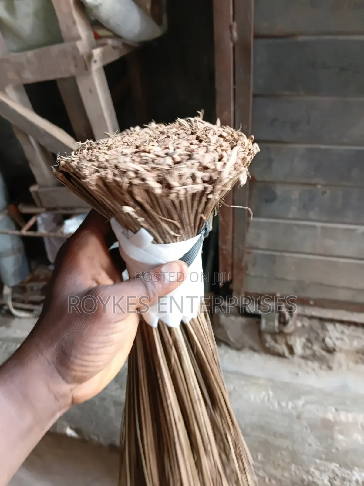 Lawma Broom Without Stick