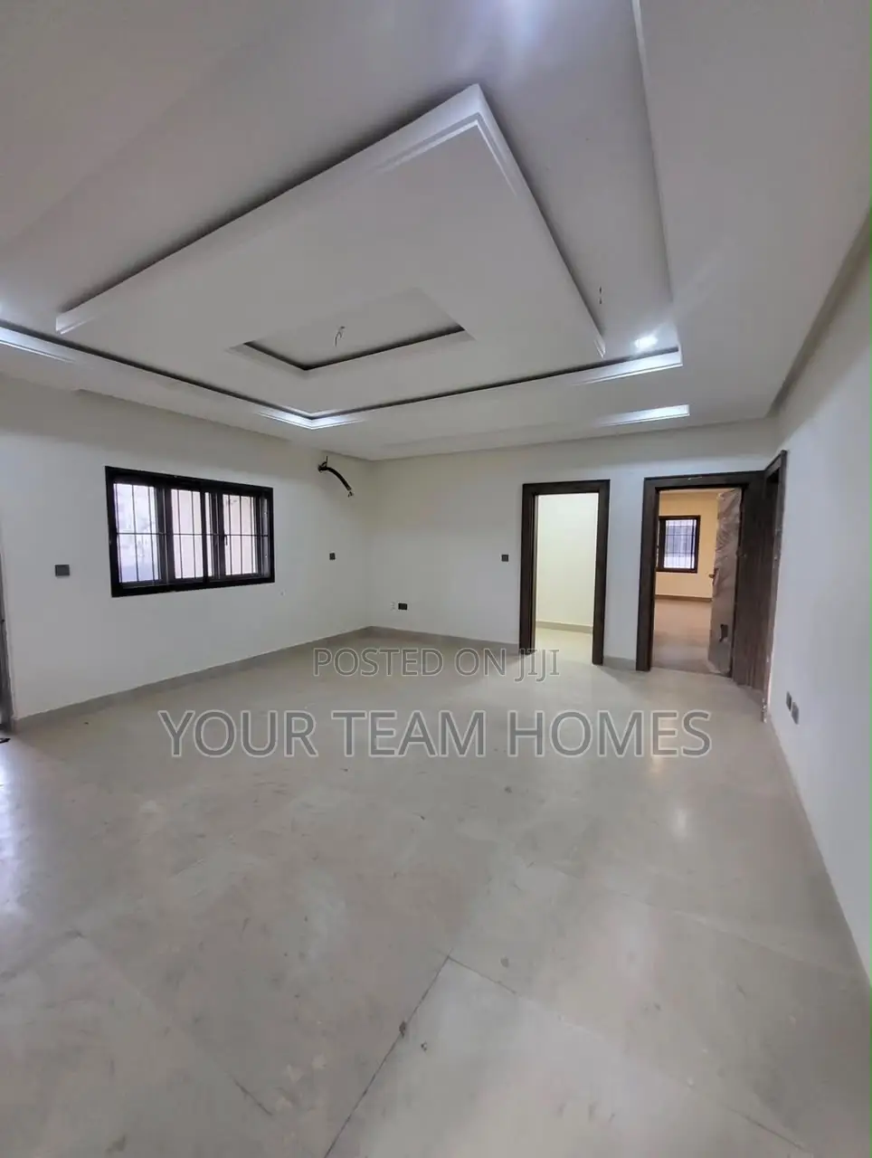 4bdrm Townhouse/Terrace in Guzape for sale