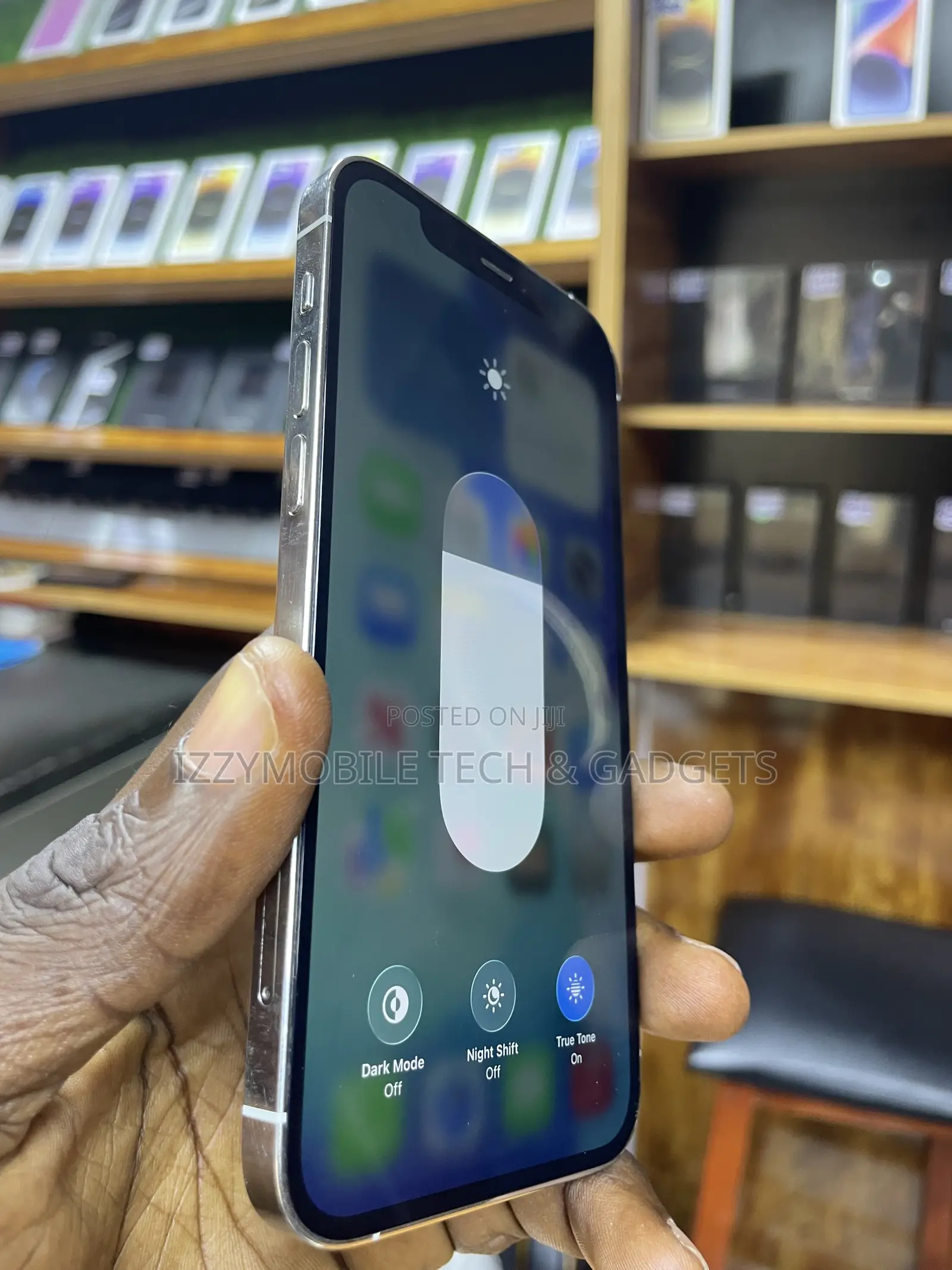 Apple iPhone 11 64 GB Black