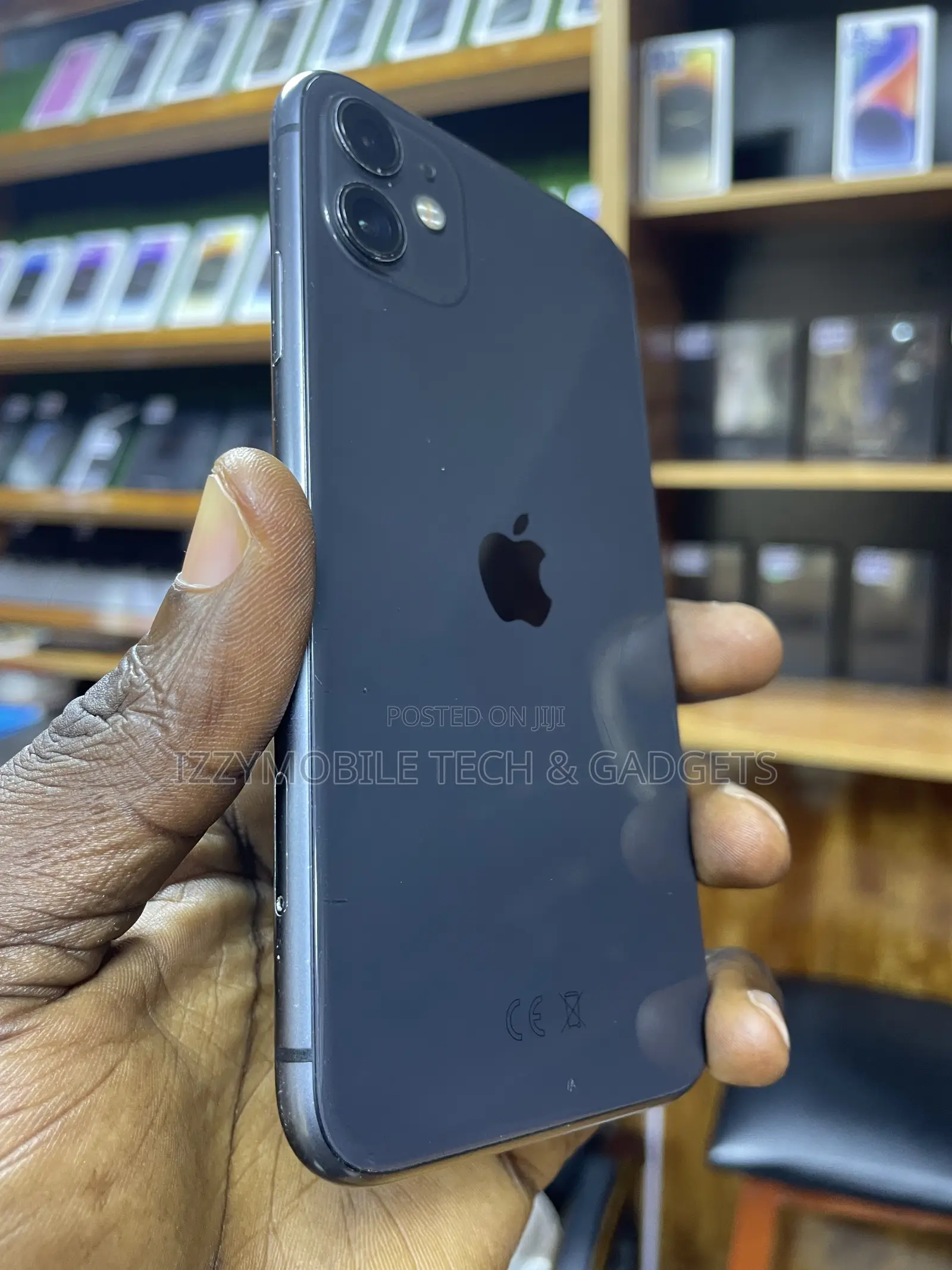 Apple iPhone 11 64 GB Black