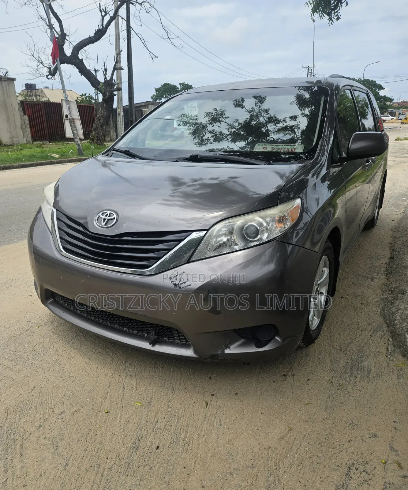 Toyota Sienna 2013 Gray