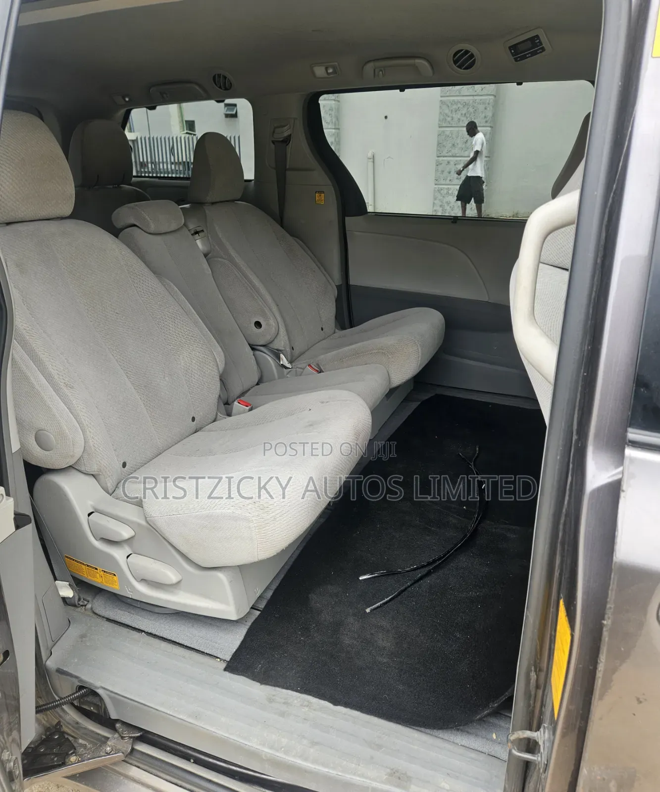 Toyota Sienna 2013 Gray