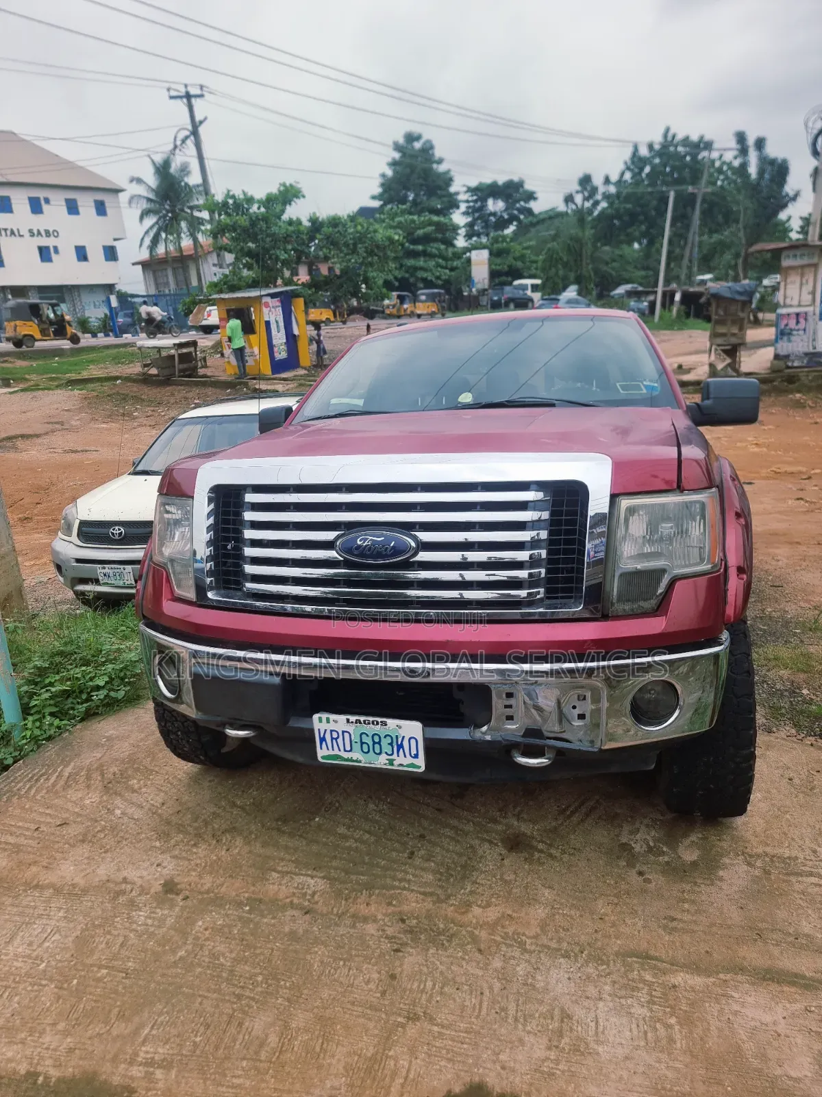 Ford F-150 2011 Red