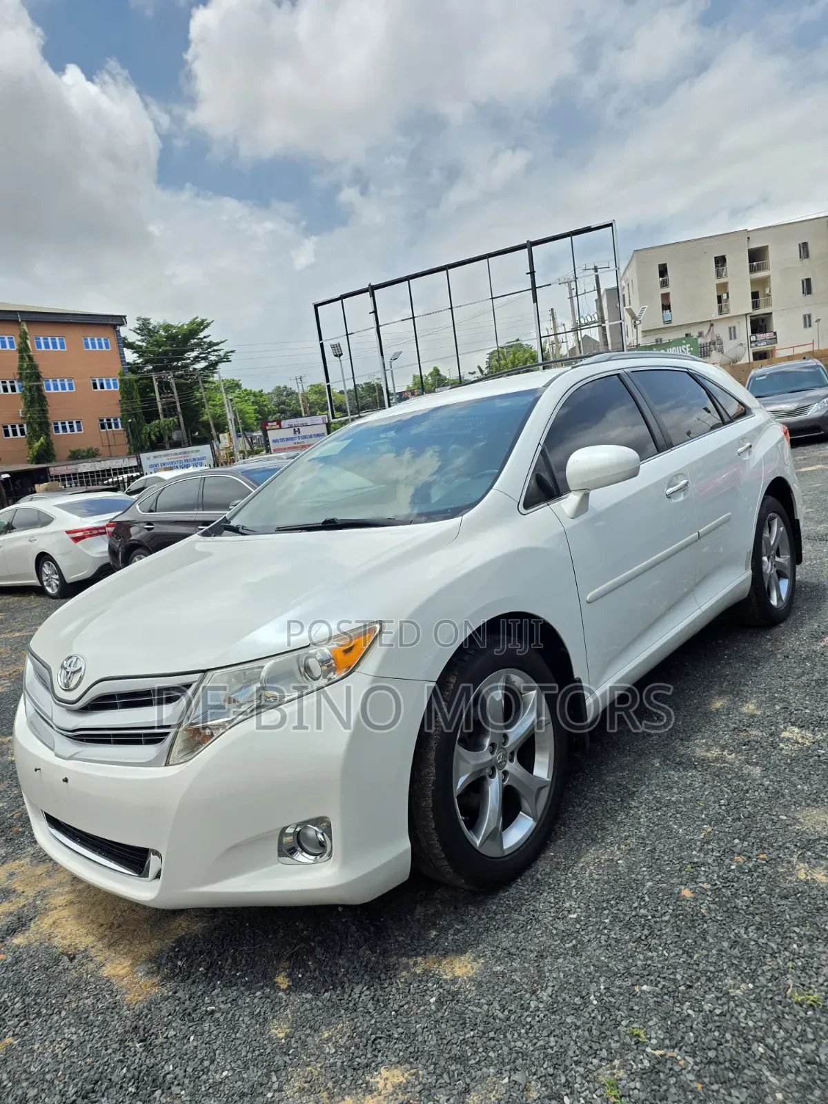 Toyota Venza 2010 White