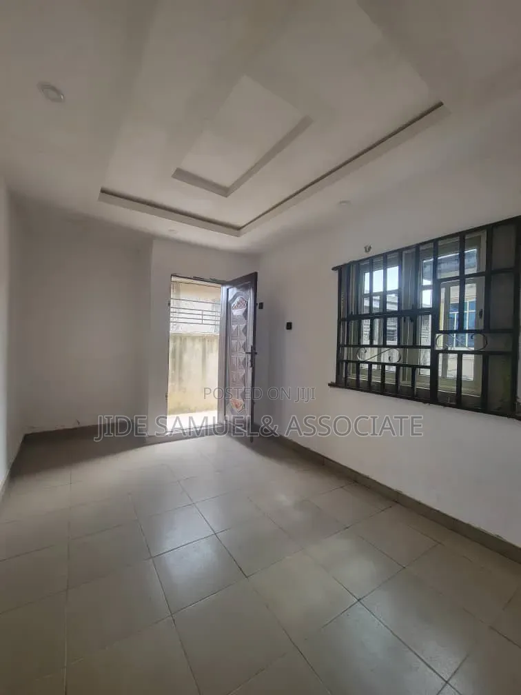 Furnished Mini Flat in Ayobo for rent