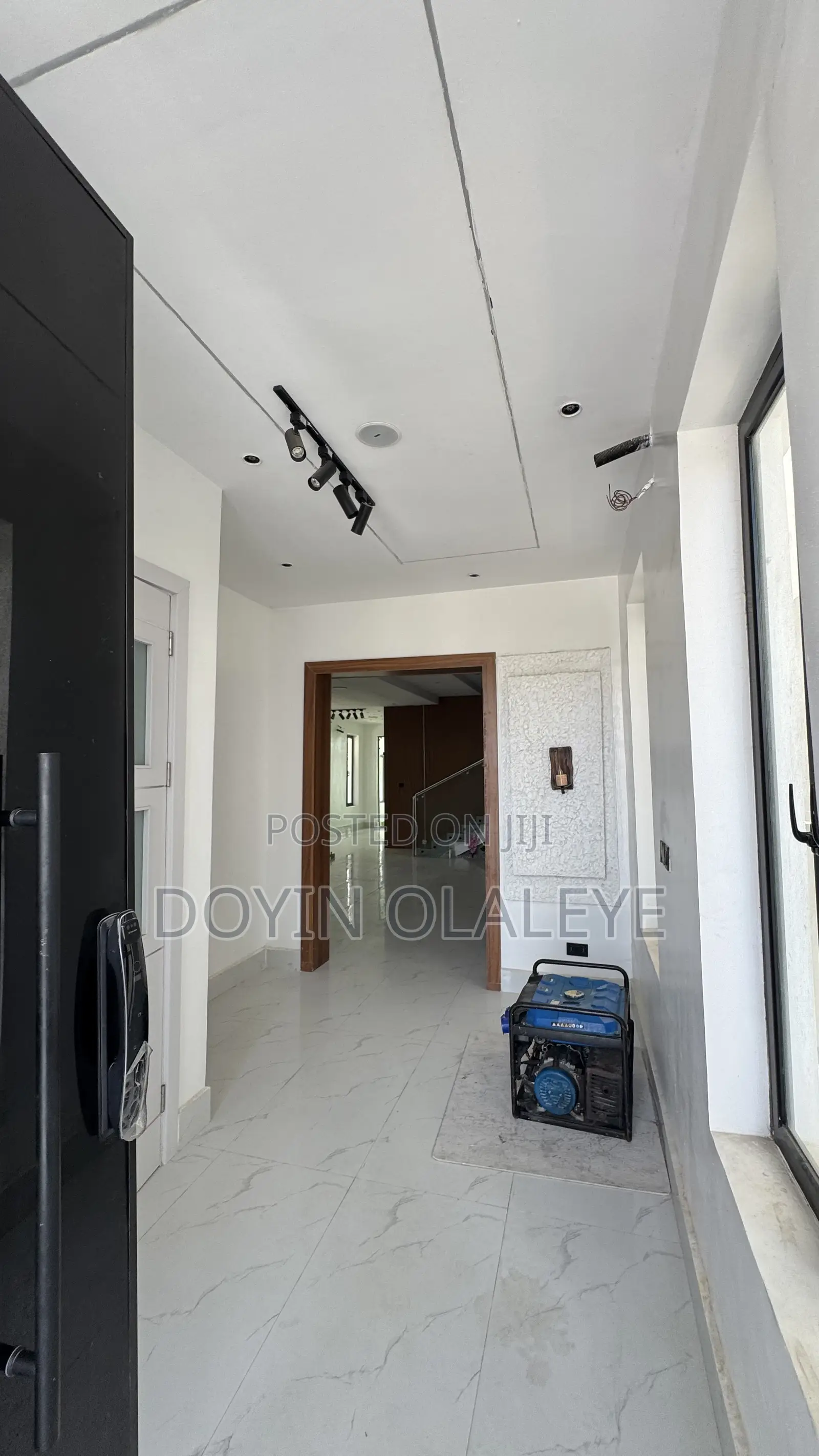 5bdrm Duplex in Ado / Ajah for sale