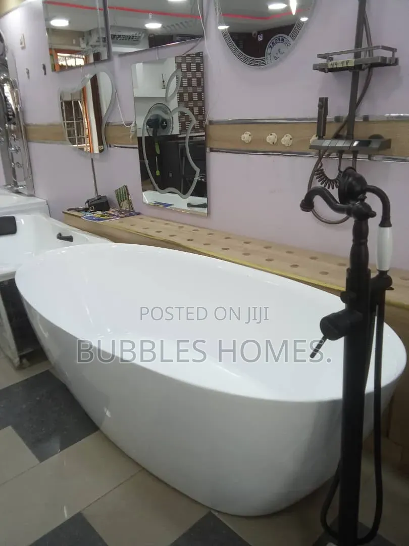 Free Standing Bathtub