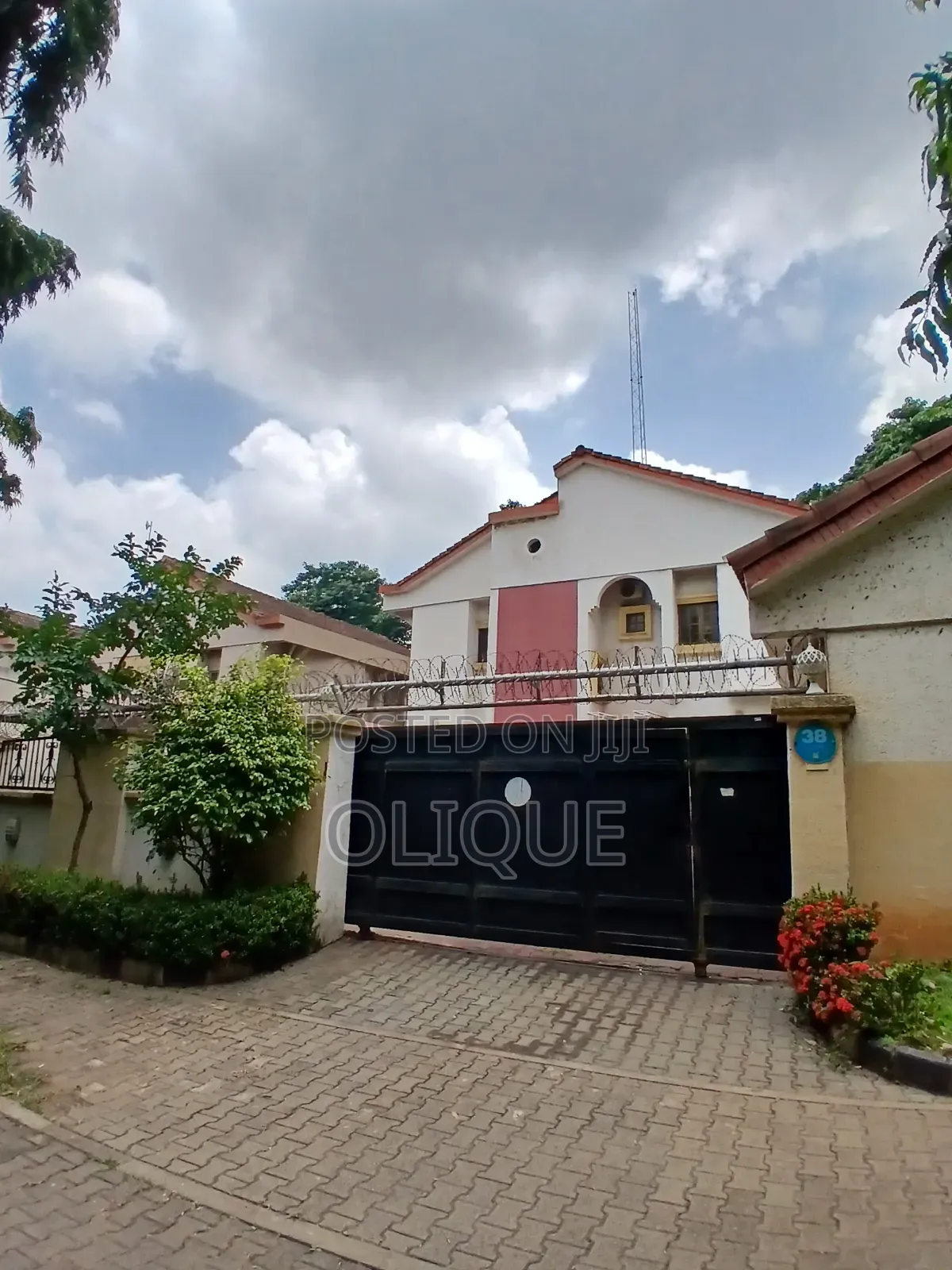 5bdrm Duplex in Wuse 2 for rent