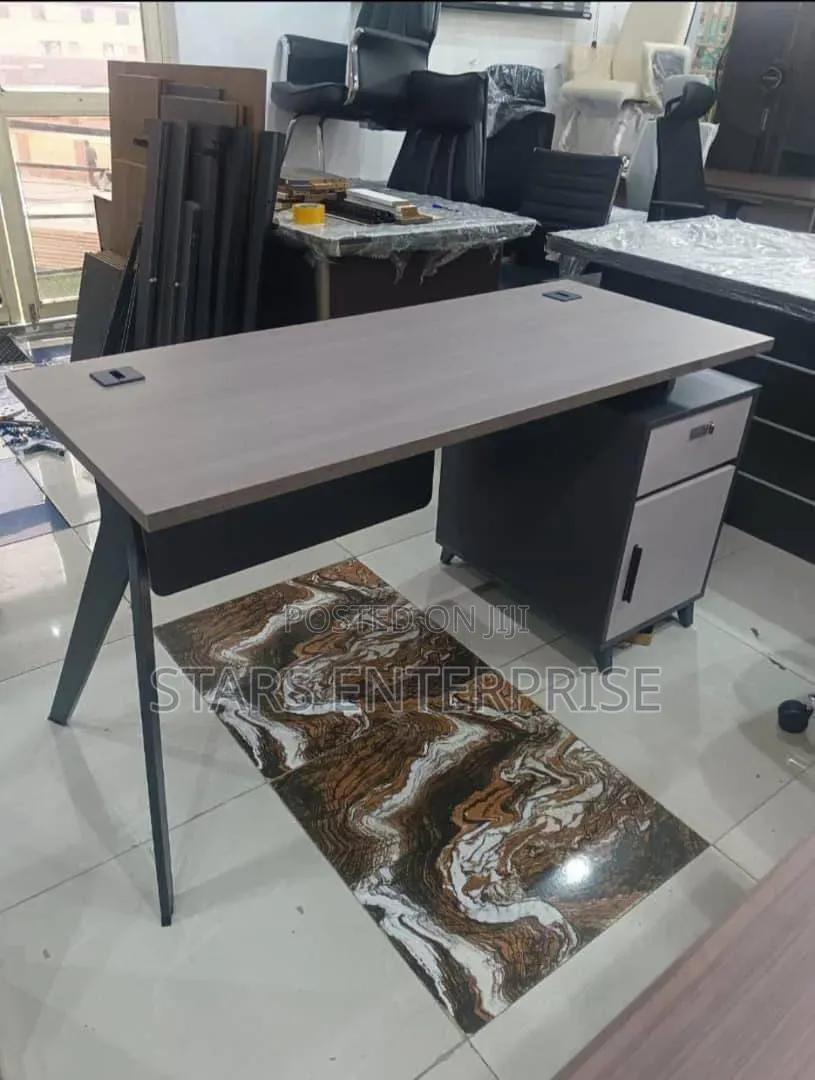 Office Table / Modern Study Table