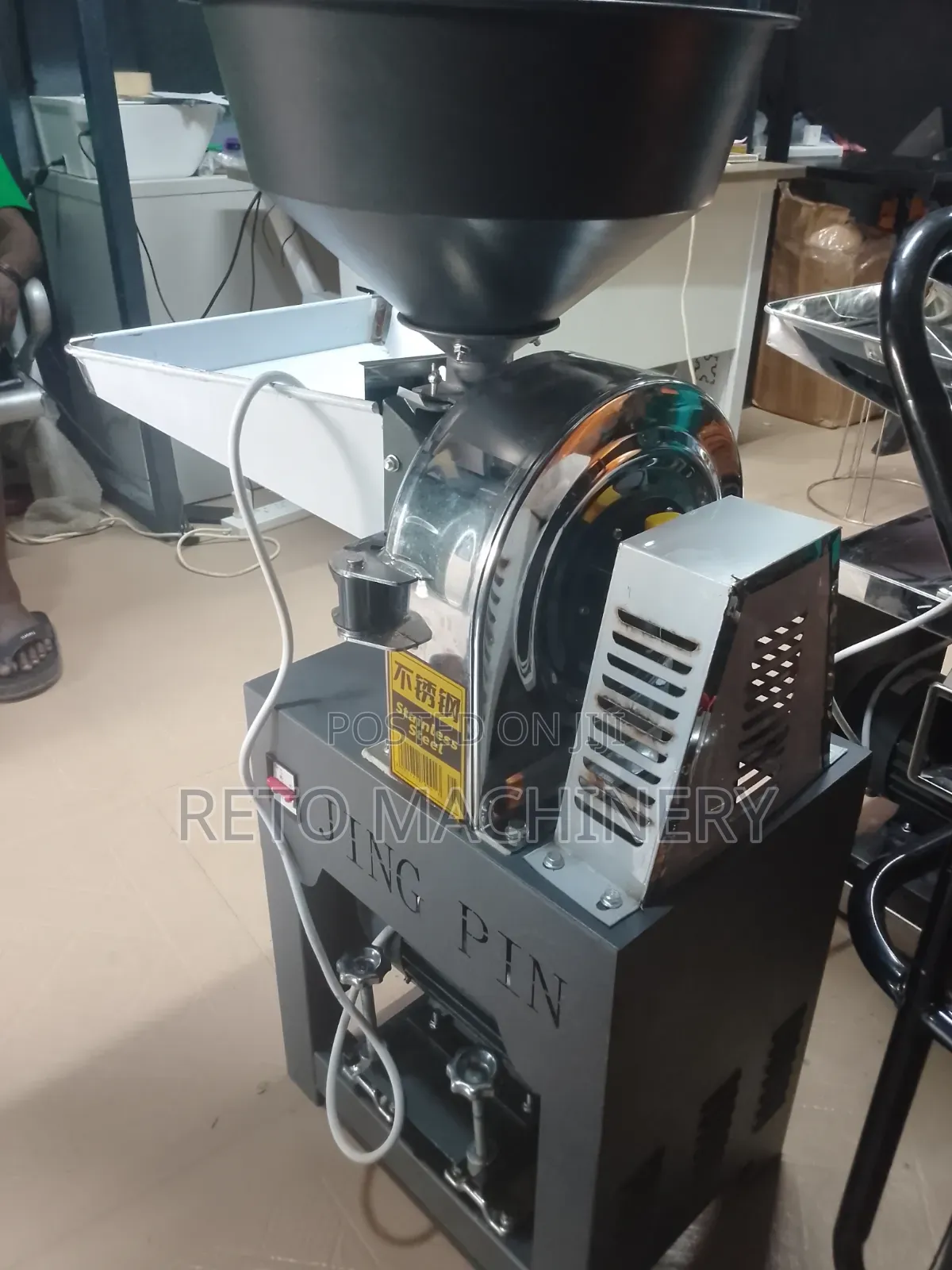 Half Stainless Grinding Machine With Electric Motor