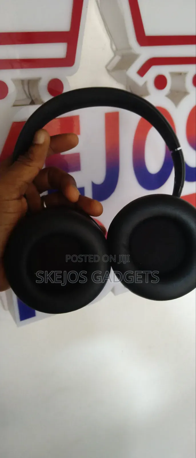 Samsung AKG Y600NC Wireless Noise Cancelling Eadphone