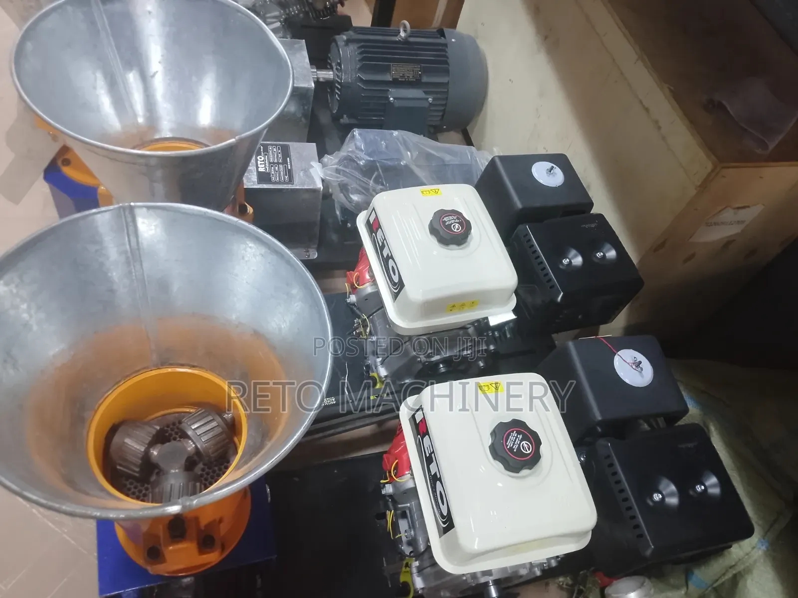 Reto Feed Pelletting Machine With 13hp Engine