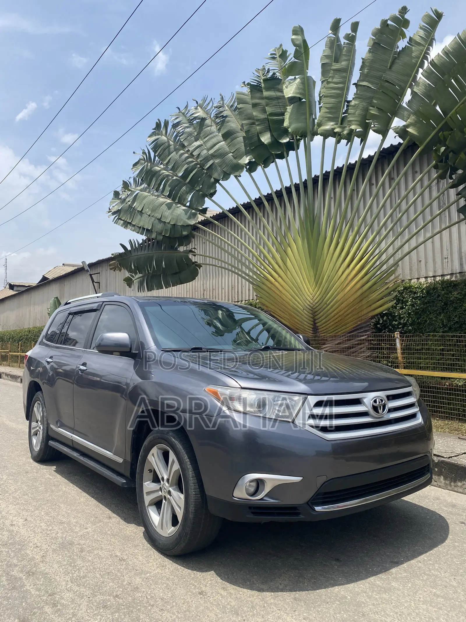 Toyota Highlander Limited 3.5l 4WD 2013 Gray
