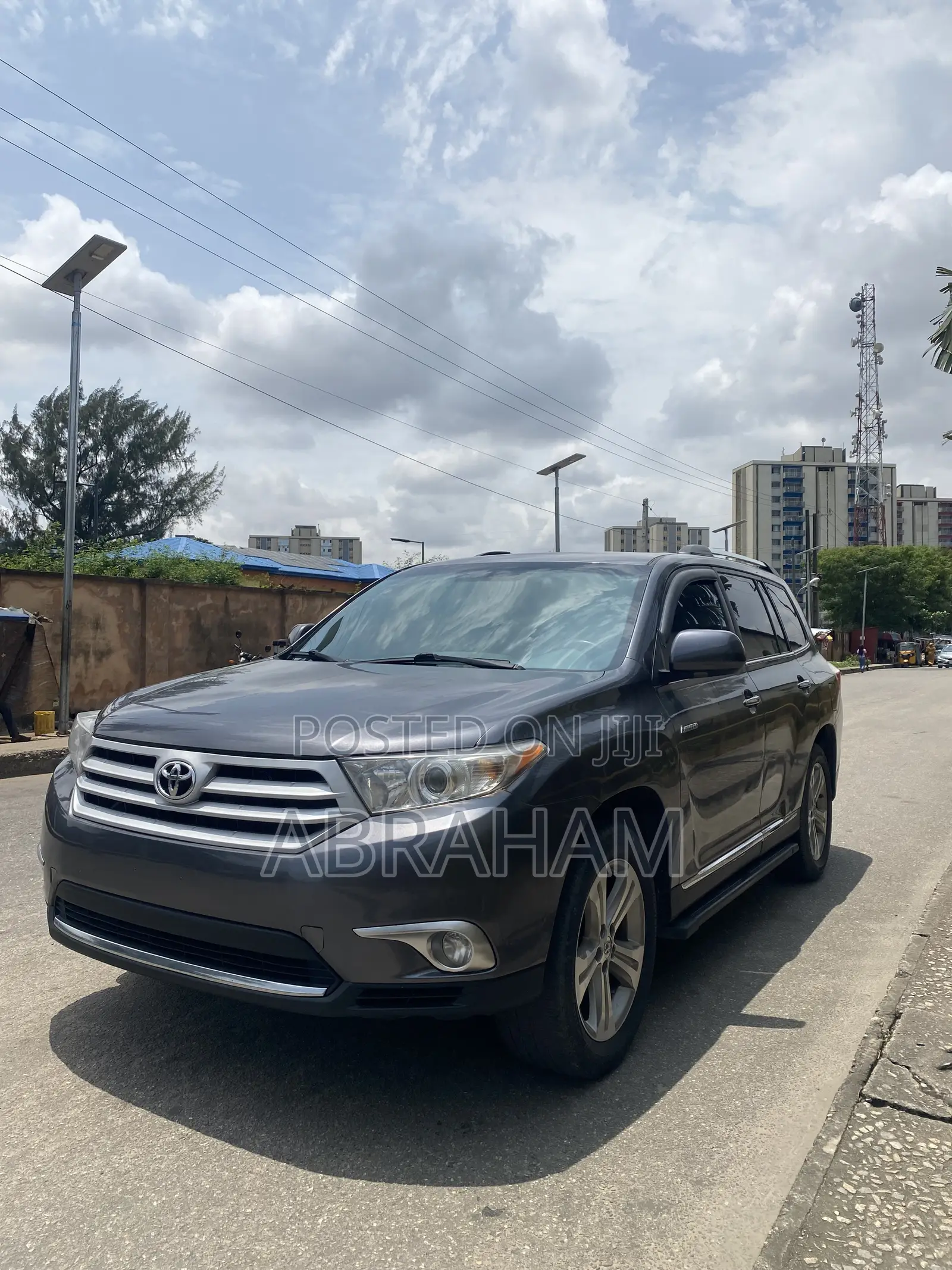 Toyota Highlander Limited 3.5l 4WD 2013 Gray