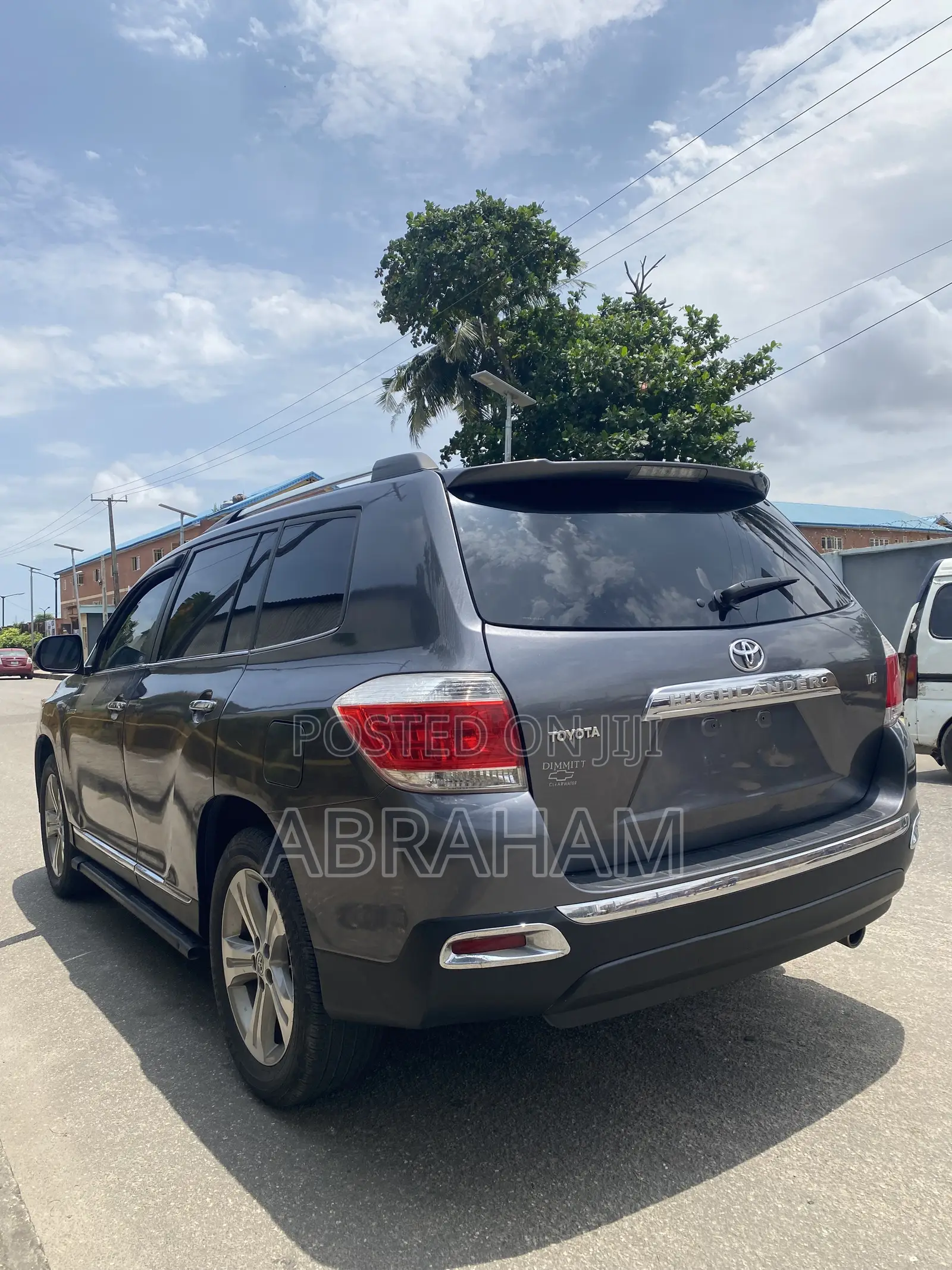 Toyota Highlander Limited 3.5l 4WD 2013 Gray