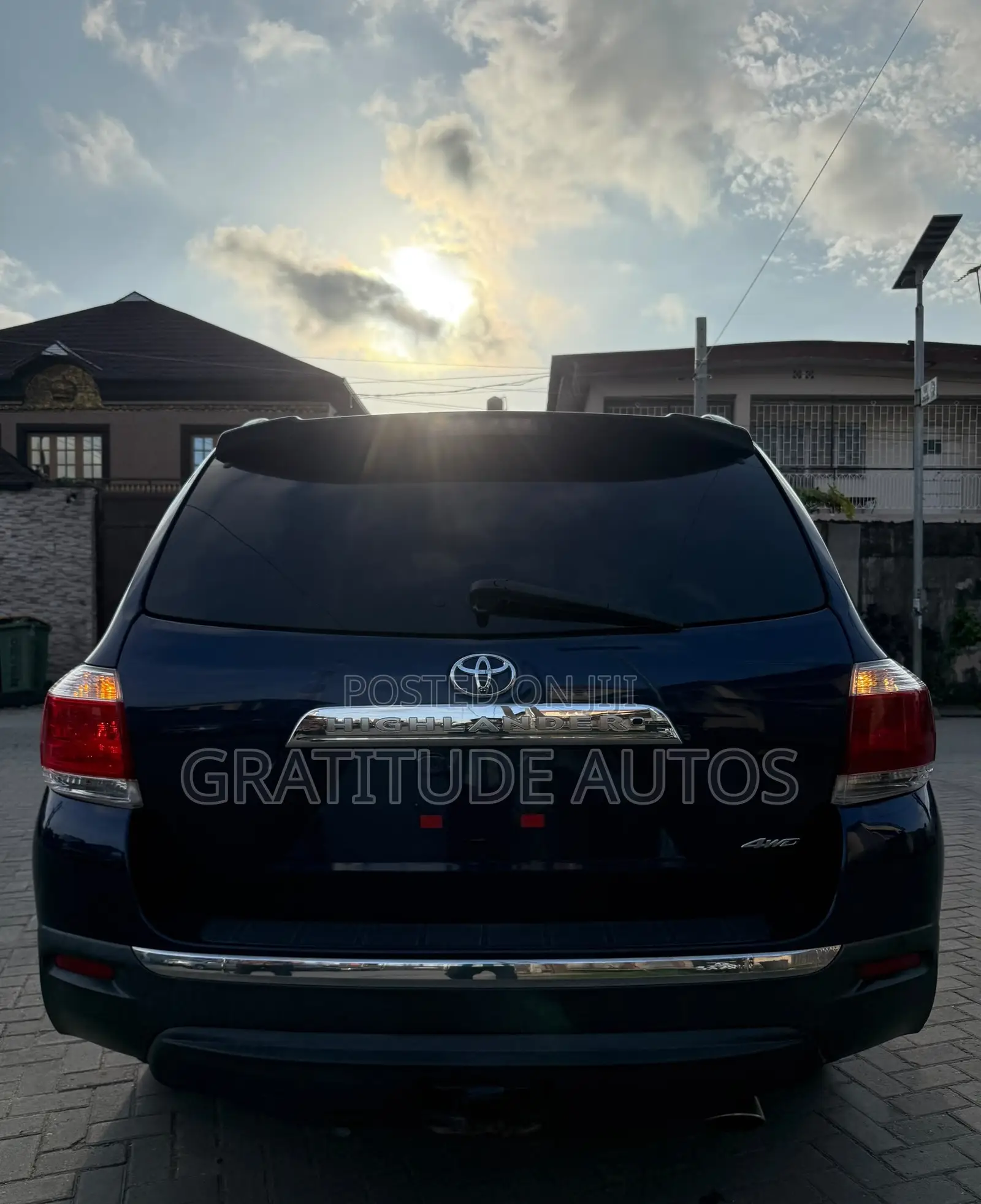 Toyota Highlander Limited 2012 Blue